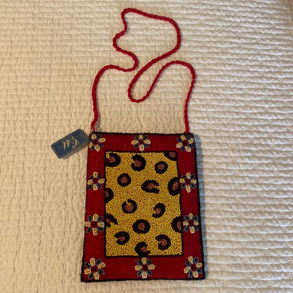 Beaded shoulder bag